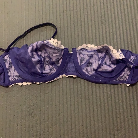 Bra - Picture 2 of 2